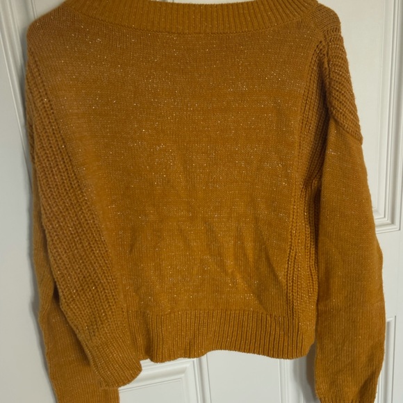 Sweater - Picture 2 of 2